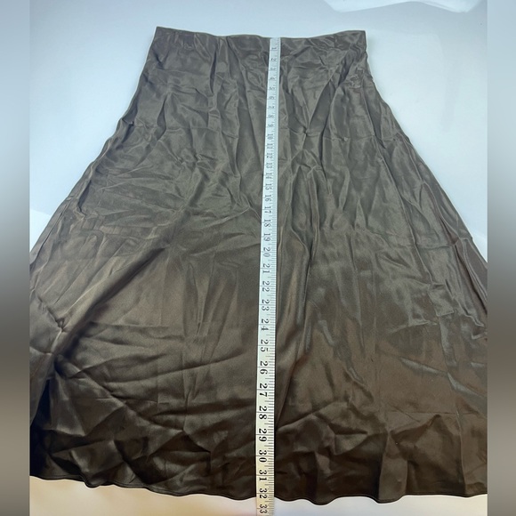 Rails Olive Satin Midi Skirt - Picture 7 of 7